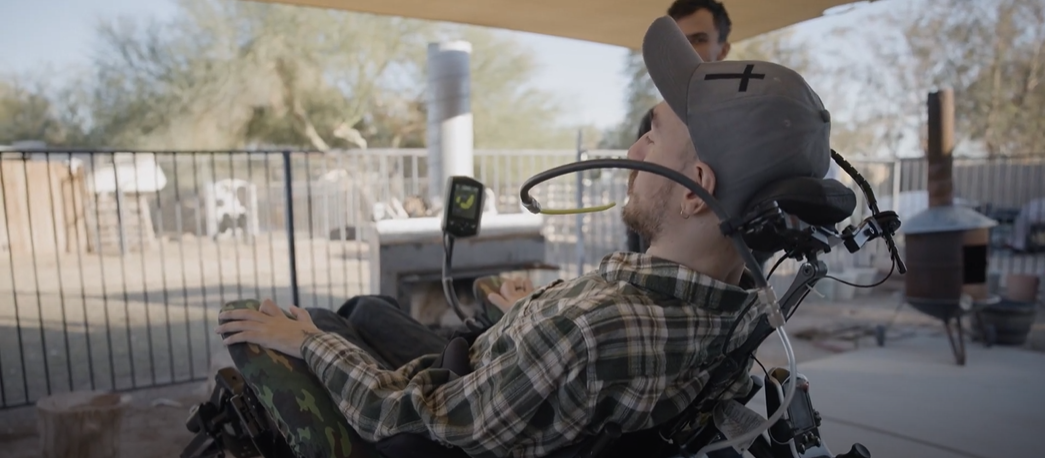 Así es la vida del primer paciente que se implantó el chip cerebral de Elon Musk: “Siento que tengo potencial nuevo" Así es la vida del primer paciente que se implantó el chip cerebral de Elon Musk: “Siento que tengo potencial nuevo"