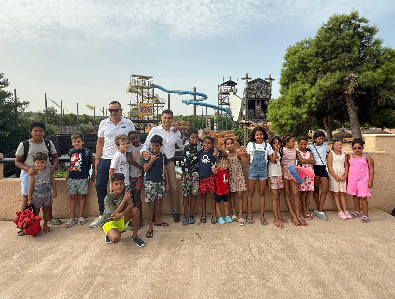 Concentración en Palma para despedir a los niños saharauis que regresan a Tindouf Concentración en Palma para despedir a los niños saharauis que regresan a Tindouf