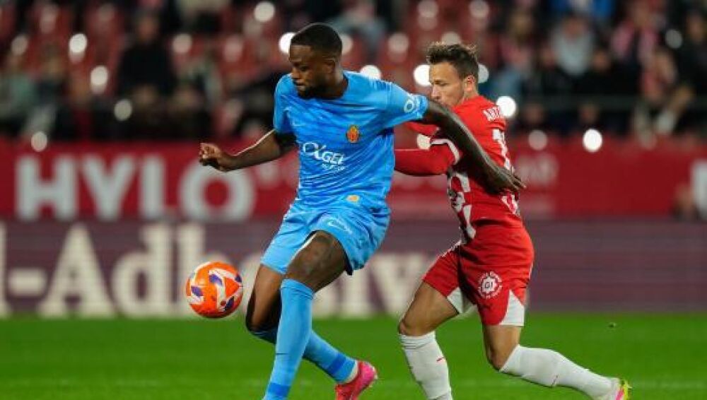 Larin en un partido con el Mallorca