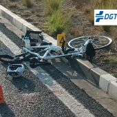 Bicicleta en la que iba el ciclista atropellado. 