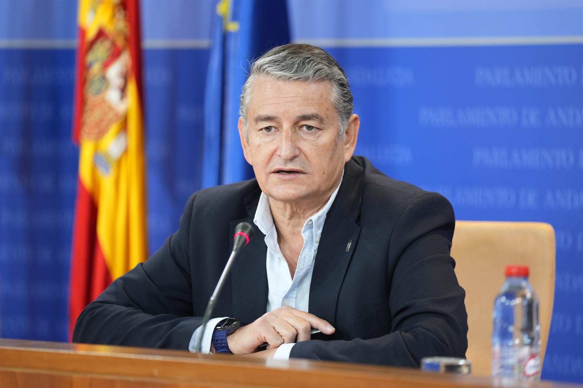 El consejero de la Presidencia, Interior, Diálogo Social y Simplificación Administrativa de la Junta de Andalucía, Antonio Sanz, en rueda de prensa. (Foto de archivo). - Joaquin Corchero - Europa Press El consejero de la Presidencia, Interior, Diálogo Social y Simplificación Administrativa de la Junta de Andalucía, Antonio Sanz, en rueda de prensa. (Foto de archivo). - Joaquin Corchero - Europa Press
