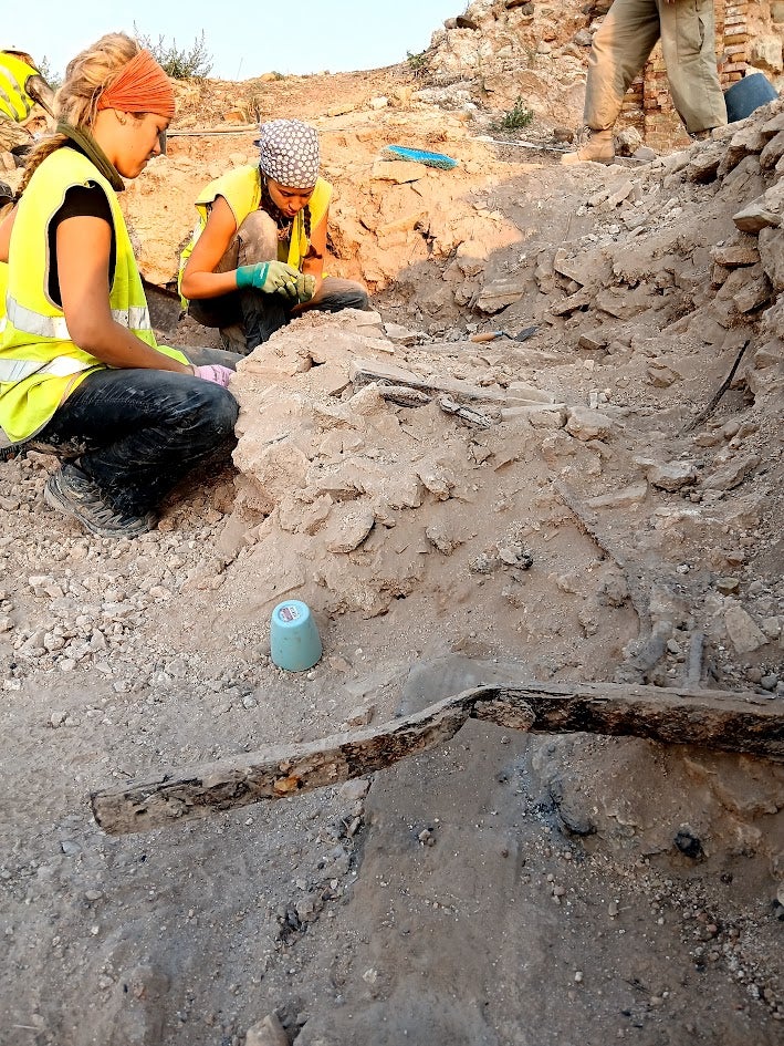 Excavaciones arqueológicas confirman que hubo una sinagoga medieval en Belchite Excavaciones arqueológicas confirman que hubo una sinagoga medieval en Belchite
