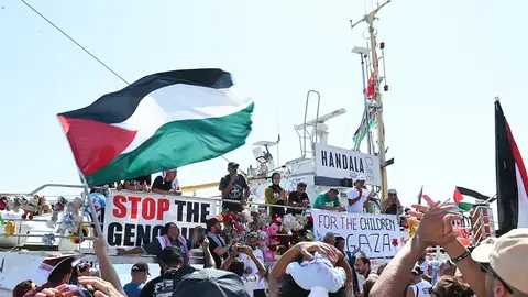 Luis Tosar, Jordi Évole o Ada Colau piden apoyo para la nueva flota humanitaria que llevará ayuda a Gaza