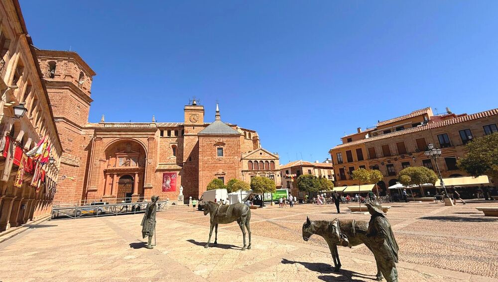 Plaza Mayor de Villanueva de los Infantes