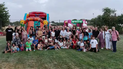 La Corporación Municipal ha despedido a los niños saharauis hasta el próximo año La Corporación Municipal ha despedido a los niños saharauis hasta el próximo año