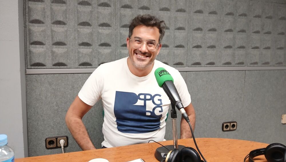 Jorge Almarcha: "El comercio de Torrevieja ha recibido este verano más clientes, pero el tique de compra se reduce un 30 por ciento"