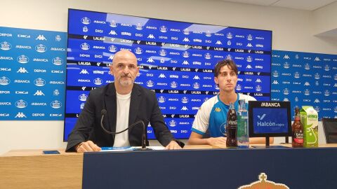 Fernando Soriano presentó a Mulattieri en Abegondo Fernando Soriano presentó a Mulattieri en Abegondo