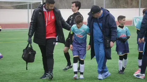 Copa COVAP y Podólogos de Andalucía advierten que el 38% de niños y niñas con sobrepeso u obesidad tiene dolores en piernas y pies Copa COVAP y Podólogos de Andalucía advierten que el 38% de niños y niñas con sobrepeso u obesidad tiene dolores en piernas y pies