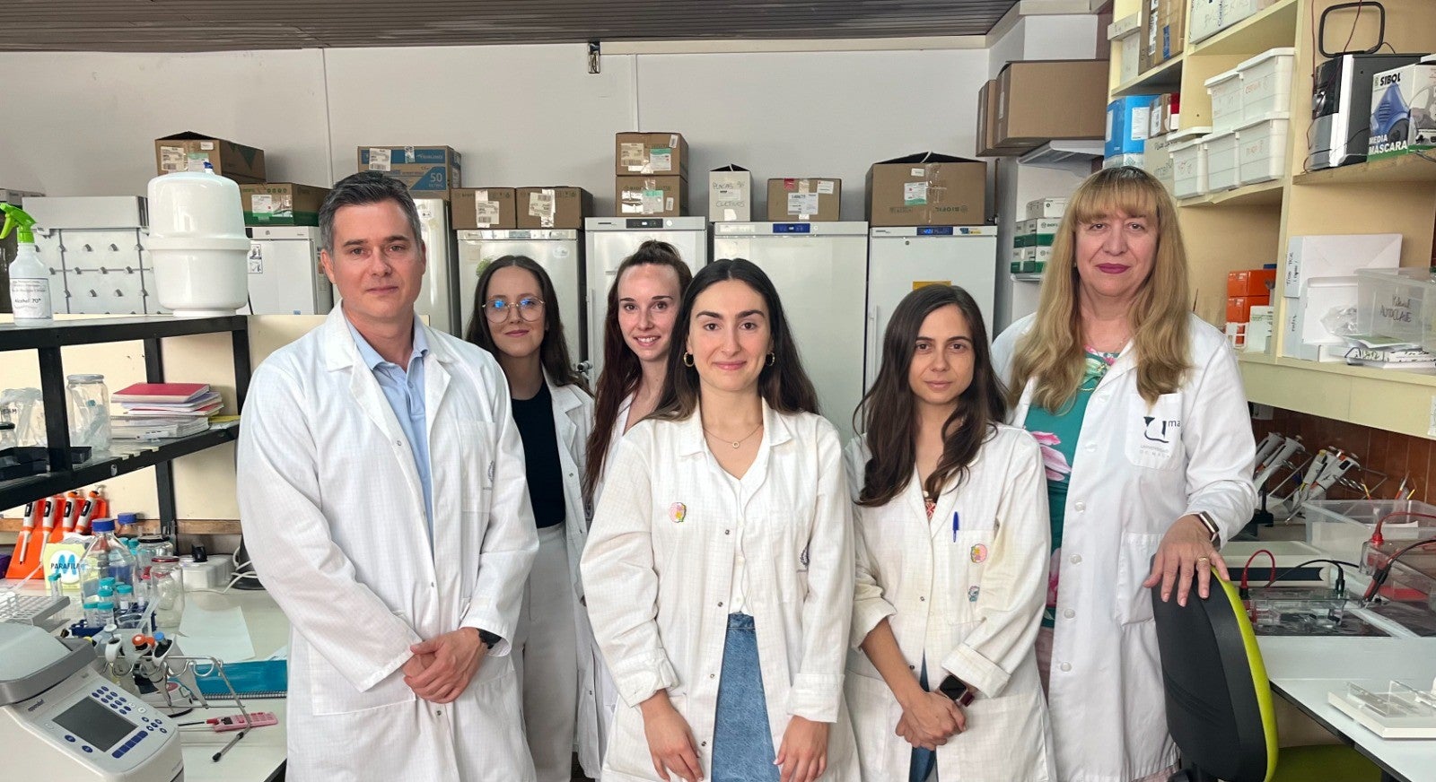 Descubren que las proteínas de origen humano que causan el alzheimer provocan daños más severos que las de ratón Descubren que las proteínas de origen humano que causan el alzheimer provocan daños más severos que las de ratón