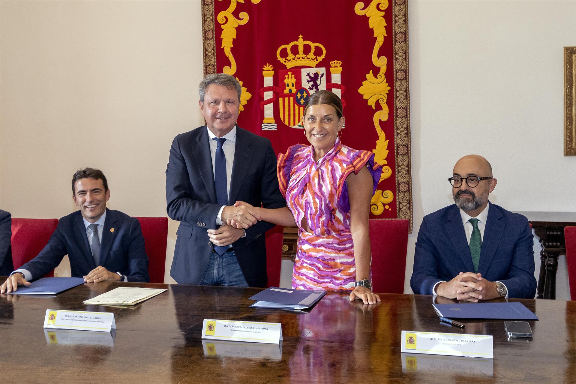 Firmado el protocolo que "garantiza" la llegada de la alta velocidad a Reinosa, pero sin obras hasta 2029 Firmado el protocolo que "garantiza" la llegada de la alta velocidad a Reinosa, pero sin obras hasta 2029