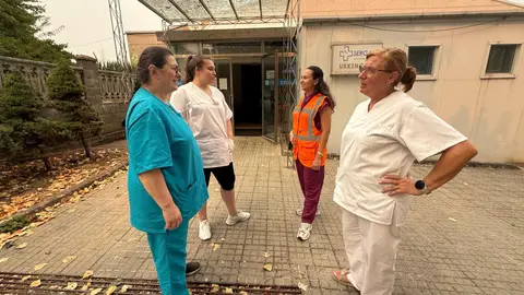 Os Pacs e hospitais ourensáns atenderon a 200 afectados polos lumes Os Pacs e hospitais ourensáns atenderon a 200 afectados polos lumes