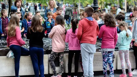 Los escolares apuran los últimos días de vacaciones antes del inicio del curso Los escolares apuran los últimos días de vacaciones antes del inicio del curso