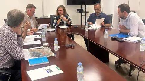 Diputación de Cáceres y Junta crean un comité técnico para abordar problemas de agua en los municipios afectados por los incendios Diputación de Cáceres y Junta crean un comité técnico para abordar problemas de agua en los municipios afectados por los incendios