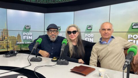 Alaska, Sabino y Zapata