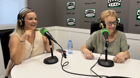 Cristina Vaquero y Antonia Petrus, Directora y Presidenta de la Asociaci&oacute;n de Familiares del Hospital Asilo Santa Marta.