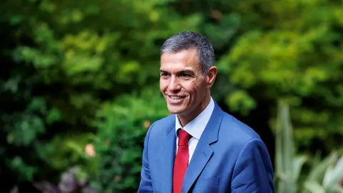El avión de Pedro Sánchez sufre una avería que le obliga a regresar a Madrid