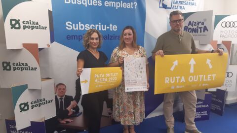 Marisa Mart&iacute;nez, Gemma Al&oacute;s y Chema Salas