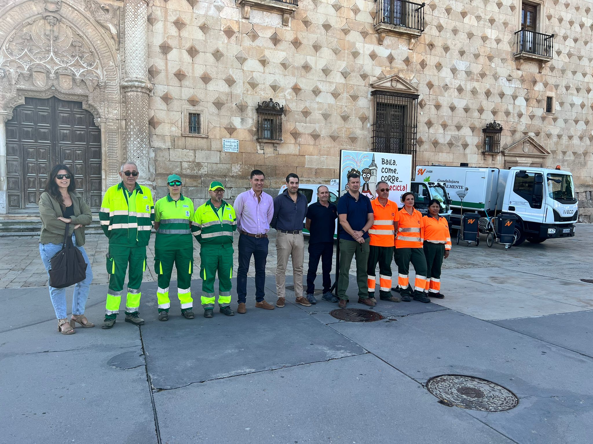 Más de 300 personas participarán en el dispositivo de limpieza durante las Ferias de Guadalajara Más de 300 personas participarán en el dispositivo de limpieza durante las Ferias de Guadalajara