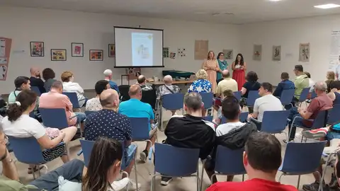 Una exposición de arte inclusivo, ejemplo de colaboración, ya se puede visitar en el Centro Ágora Una exposición de arte inclusivo, ejemplo de colaboración, ya se puede visitar en el Centro Ágora