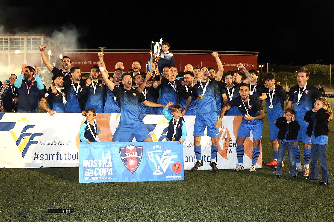 Comienza hoy La Nostra Copa con numerosos equipos de fútbol de la Vega Baja implicados Comienza hoy La Nostra Copa con numerosos equipos de fútbol de la Vega Baja implicados