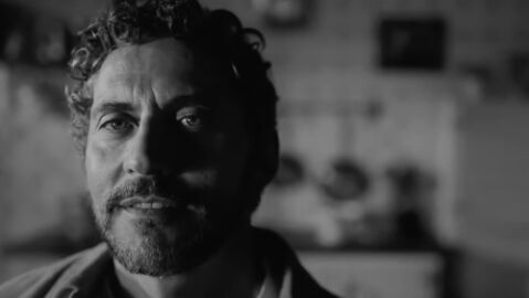 Paco Le&oacute;n en el v&iacute;deo de la campa&ntilde;a de Igualdad para promover una masculinidad m&aacute;s libre, diversa y feminista