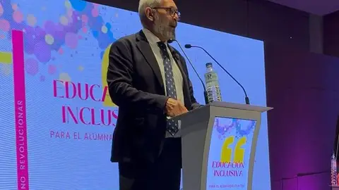 La Junta reafirma su compromiso con el alumnado con autismo y con su inclusión en las aulas La Junta reafirma su compromiso con el alumnado con autismo y con su inclusión en las aulas