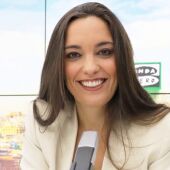 Marta García Aller: "Puente tiene más difícil negar las incidencias de los trenes que Zapatero aquella crisis"