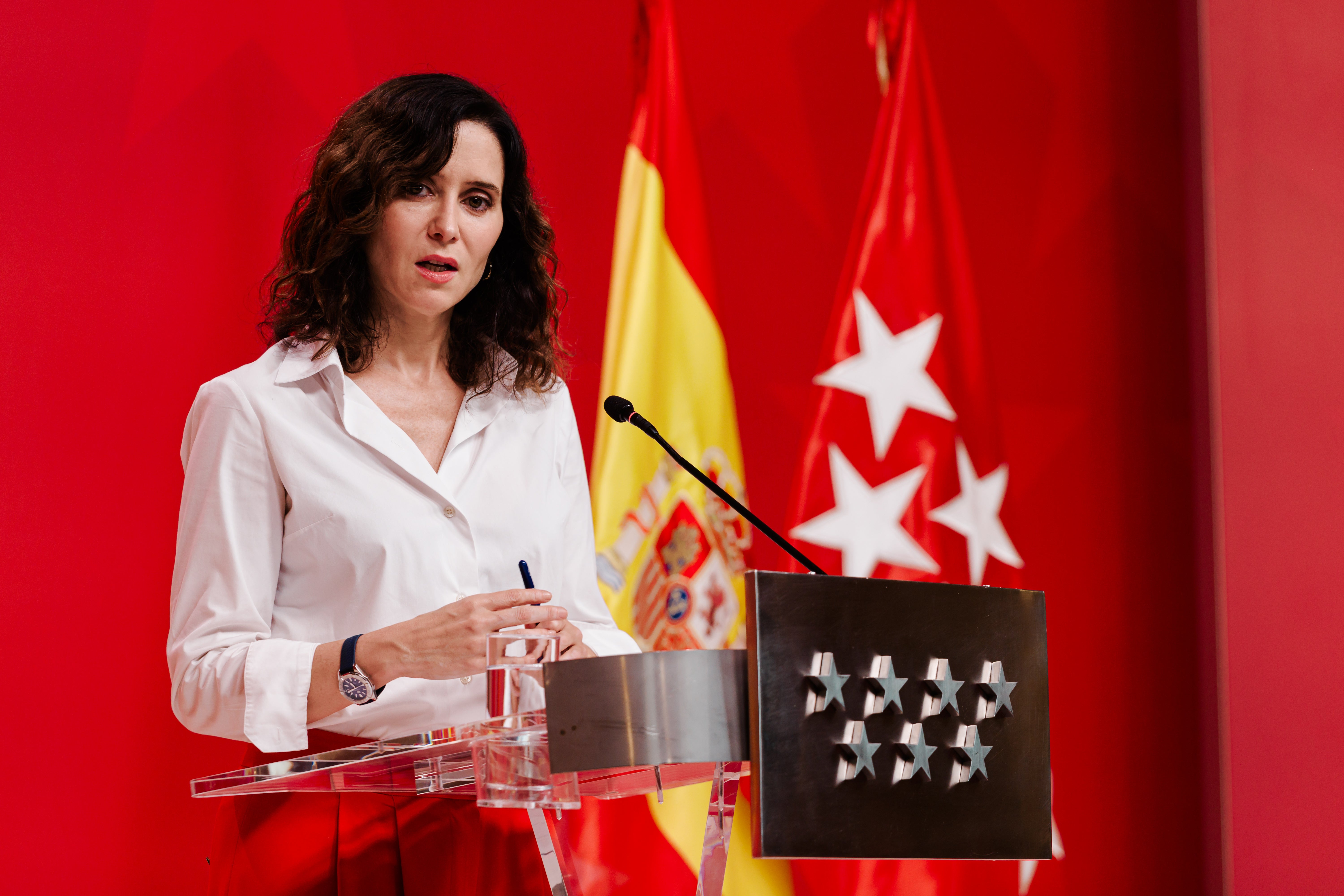 Ayuso habla de "boicot antisemita" tras lo ocurrido en La Vuelta: "Ha de pararse ya o lo pagaremos todos" Ayuso habla de "boicot antisemita" tras lo ocurrido en La Vuelta: "Ha de pararse ya o lo pagaremos todos"