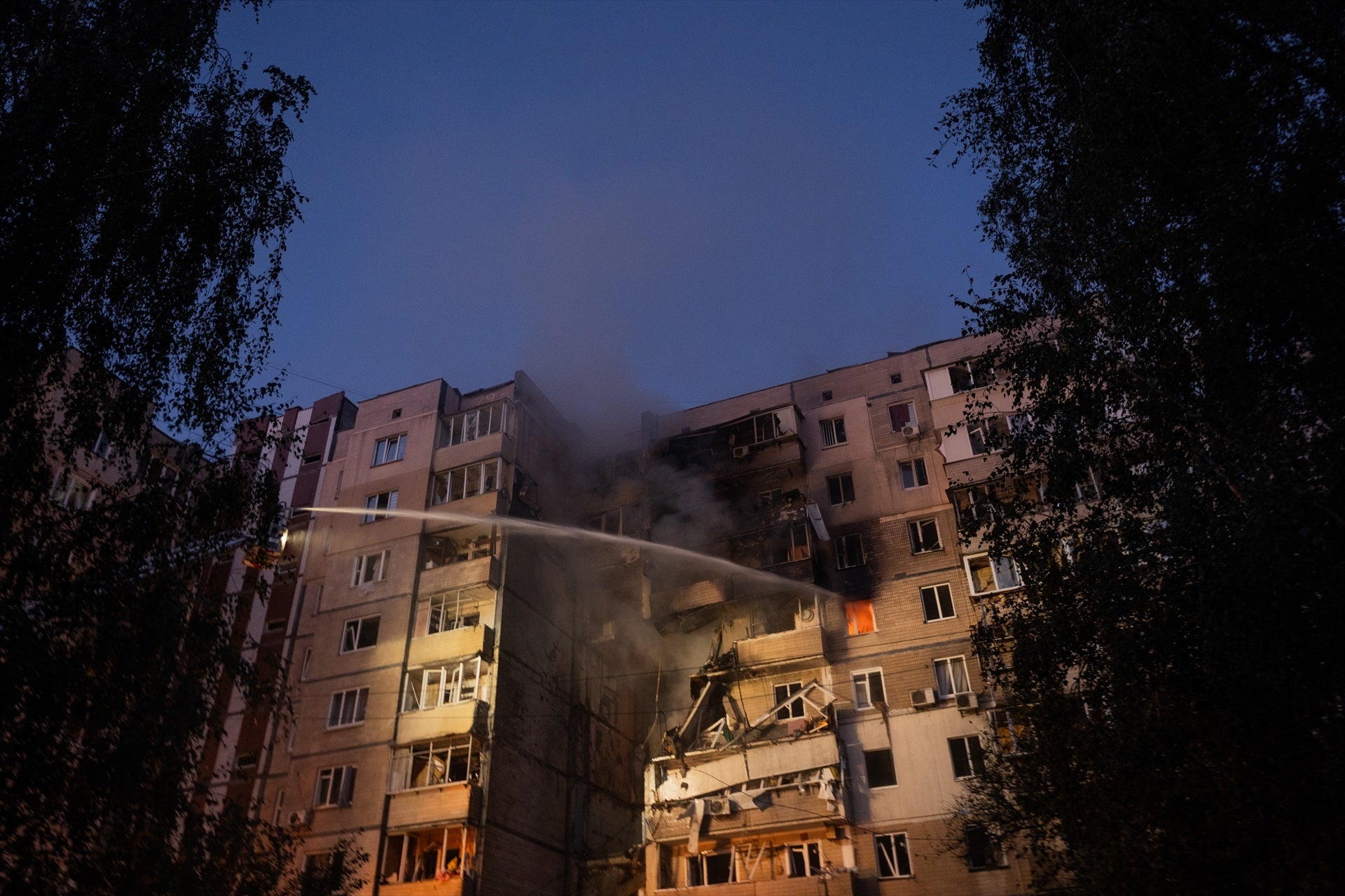 Al menos tres muertos en los últimos bombardeos rusos, que han marcado dos trágicos hitos en Ucrania Al menos tres muertos en los últimos bombardeos rusos, que han marcado dos trágicos hitos en Ucrania