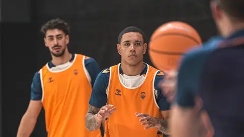 Valencia Basket, ya casi al completo, se mide al Casademont Zaragoza en su segunda prueba Valencia Basket, ya casi al completo, se mide al Casademont Zaragoza en su segunda prueba