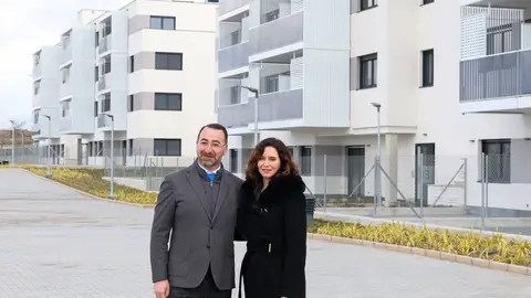 El nuevo plan de vivienda de Ayuso para Madrid: menos trámites, más suelo y cambio en requisitos para la compra