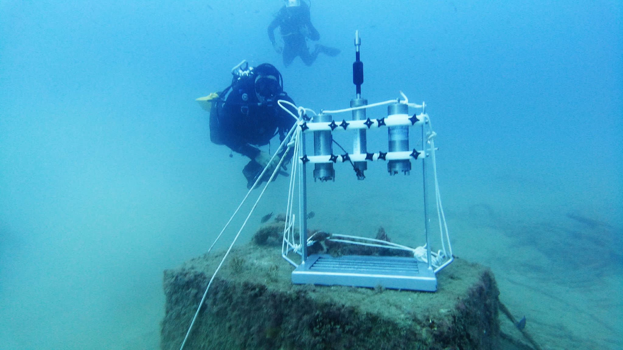 Villajoyosa instala un sistema para controlar la calidad del agua en la playa Centro y el pecio Bou Ferrer Villajoyosa instala un sistema para controlar la calidad del agua en la playa Centro y el pecio Bou Ferrer