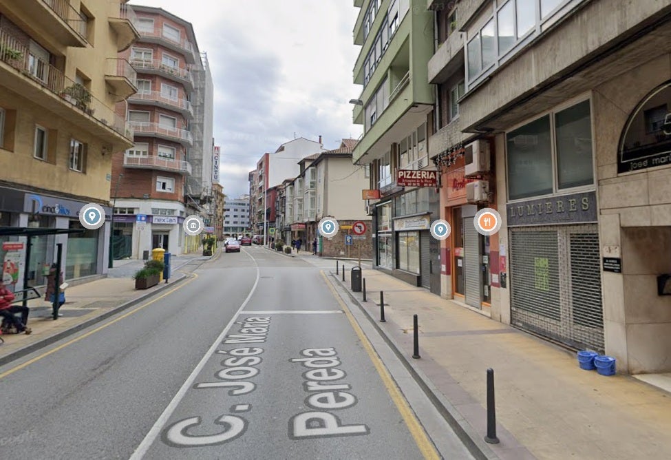 Tratan de identificar la matrícula del vehículo que atropelló a un hombre y se fugó en Torrelavega Tratan de identificar la matrícula del vehículo que atropelló a un hombre y se fugó en Torrelavega