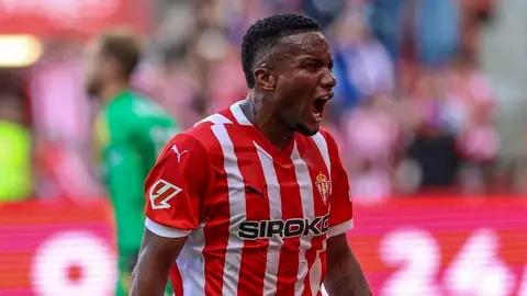 Otero celebra un gol Otero celebra un gol