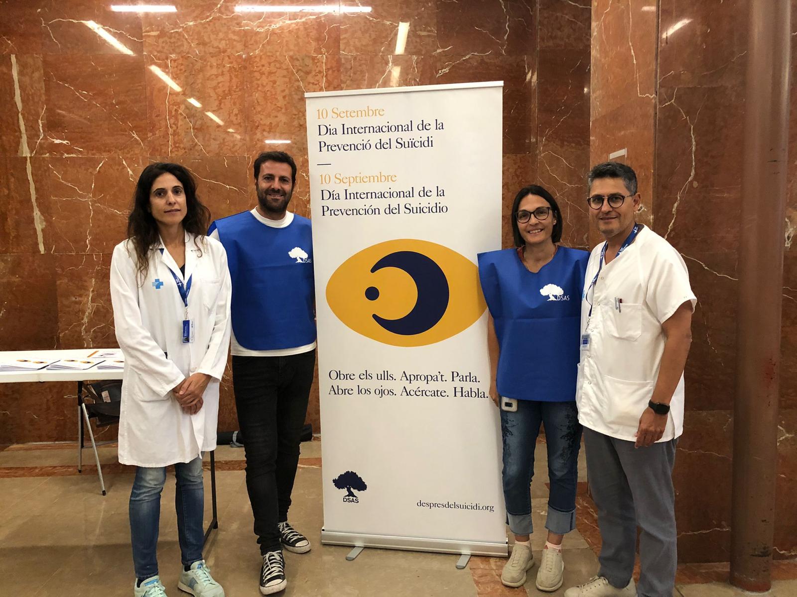 "El pitjor que pots fer és guardar-ho. Parlar és l'única manera de conviure amb el dolor" "El pitjor que pots fer és guardar-ho. Parlar és l'única manera de conviure amb el dolor"