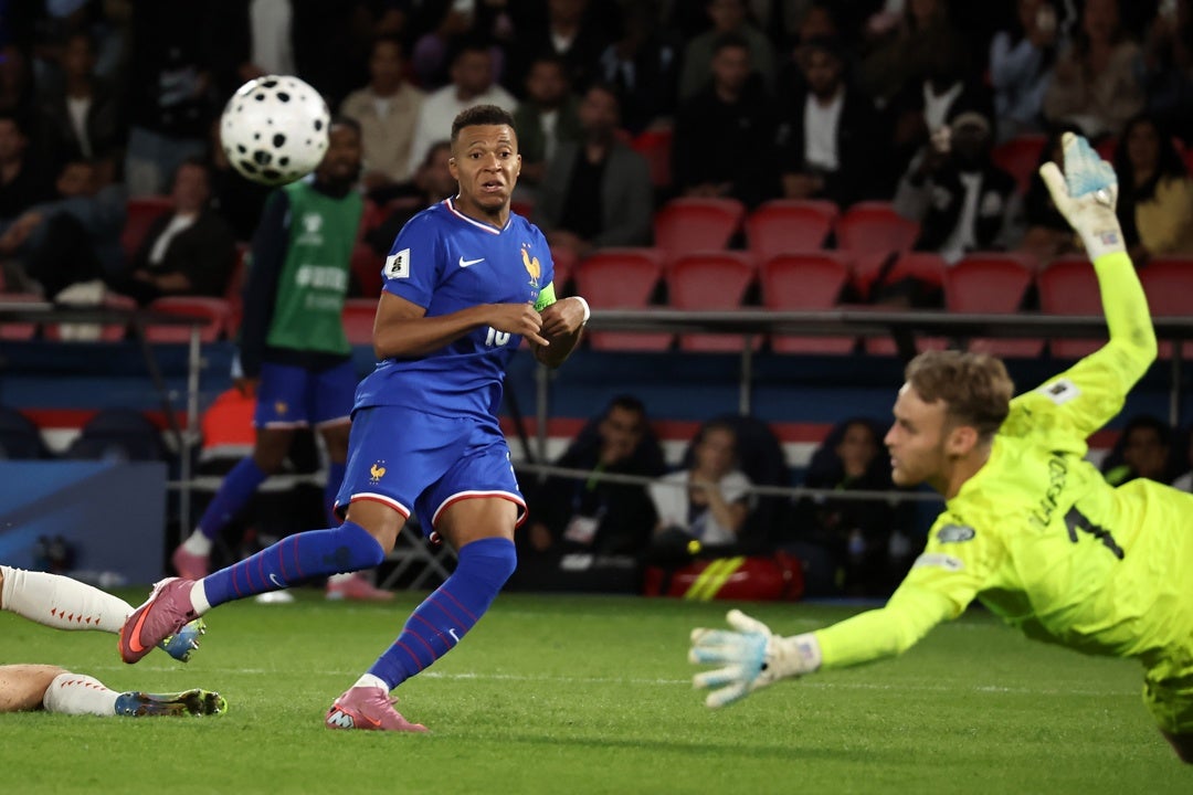 Francia, Portugal e Inglaterra se acercan al Mundial Francia, Portugal e Inglaterra se acercan al Mundial