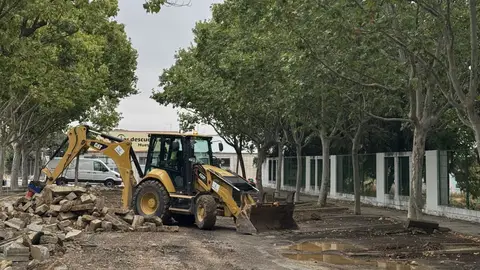 Comienzan las obras del nuevo parking disuasorio en el paseo Ramón y Cajal Comienzan las obras del nuevo parking disuasorio en el paseo Ramón y Cajal