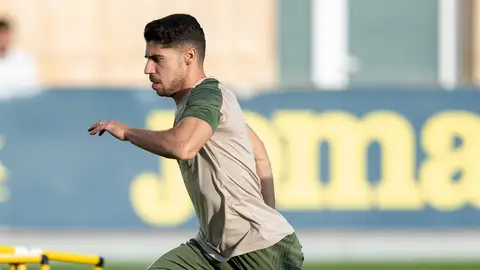 Manor Solomon se ha ejercitado por primera vez con los amarillos Manor Solomon se ha ejercitado por primera vez con los amarillos