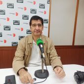 José Manuel Caballero en los estudios de Onda Cero Ciudad Real