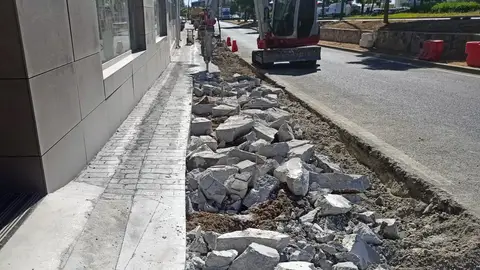 APOMA pide coordinación y ajustes de seguridad en las obras del carril bici de Ortega y Gasset a su paso por el Polígono El Viso APOMA pide coordinación y ajustes de seguridad en las obras del carril bici de Ortega y Gasset a su paso por el Polígono El Viso