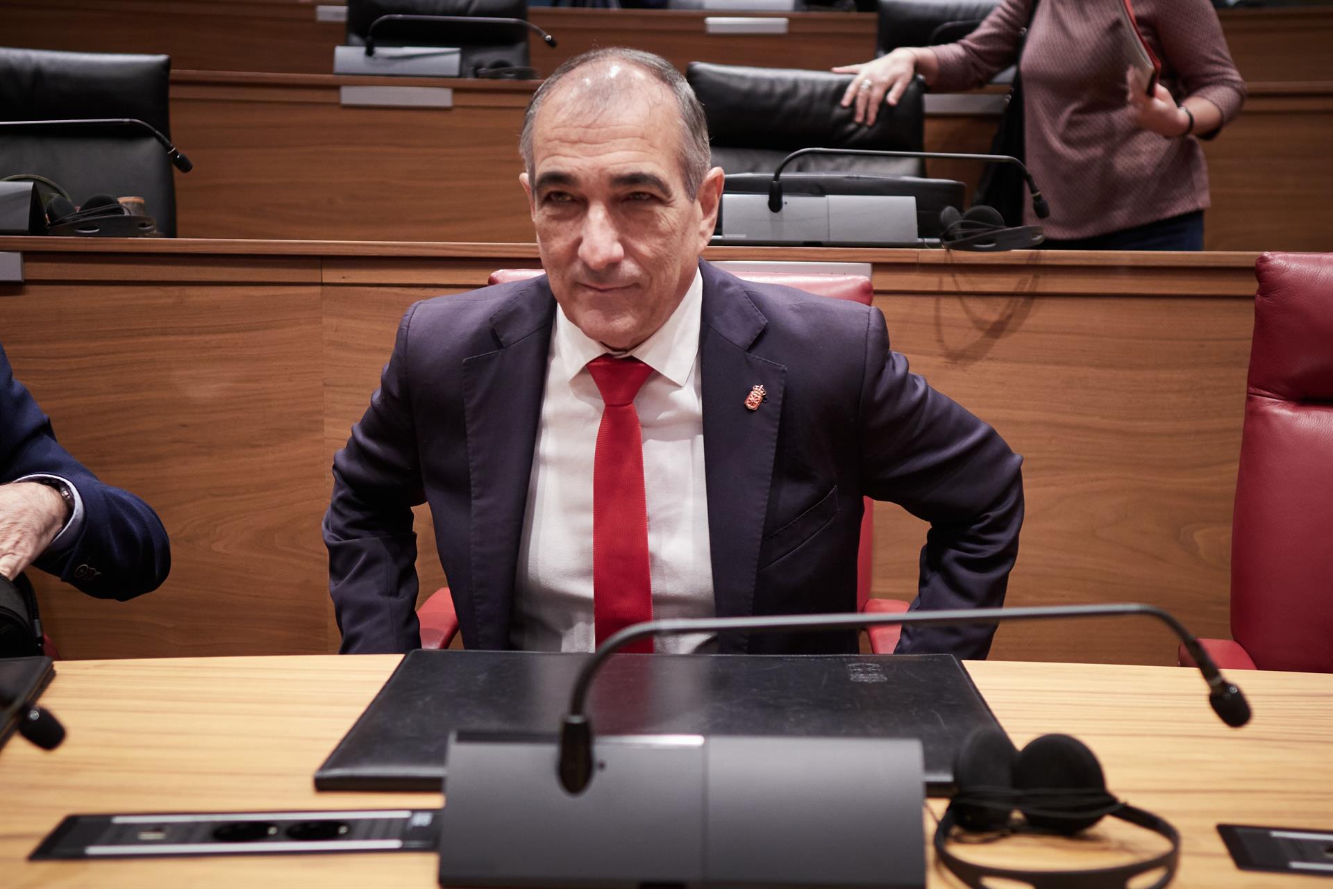 El Gobierno de Navarra discrepa del informe de Anticorrupción y no paralizará las obras El Gobierno de Navarra discrepa del informe de Anticorrupción y no paralizará las obras