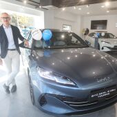 BYD Caetano TEC presenta dos nuevos híbridos enchufables Seal 6-DM y Seal 6 DM-I TOURING, con hasta 1.500 km de autonomía y amplía su red de concesionarios Caetano