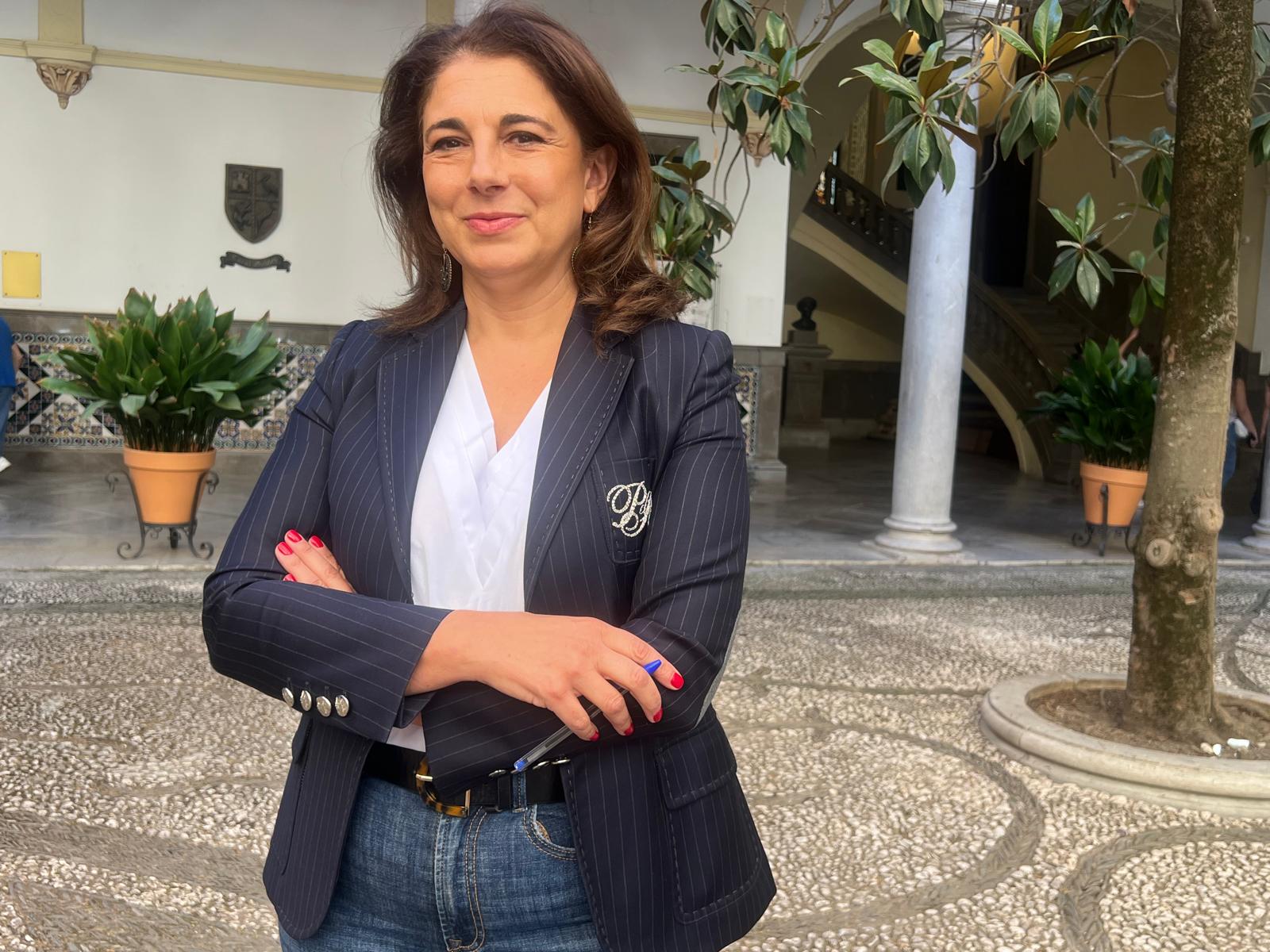 El PSOE exige más Policía Local en Granada frente a lo que tacha de “experimentos ilegales” del Ayuntamiento El PSOE exige más Policía Local en Granada frente a lo que tacha de “experimentos ilegales” del Ayuntamiento