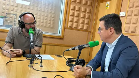 Sergio Miró entrevista a Pablo Rodríguez, consejero de Vivienda, Obras Públicas y Movilidad Sergio Miró entrevista a Pablo Rodríguez, consejero de Vivienda, Obras Públicas y Movilidad