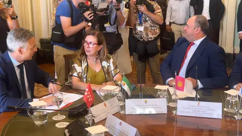 Morán reclama a Planas unidad para trasladar a la UE el rechazo frontal de España a la propuesta de la PAC 28-34 Morán reclama a Planas unidad para trasladar a la UE el rechazo frontal de España a la propuesta de la PAC 28-34