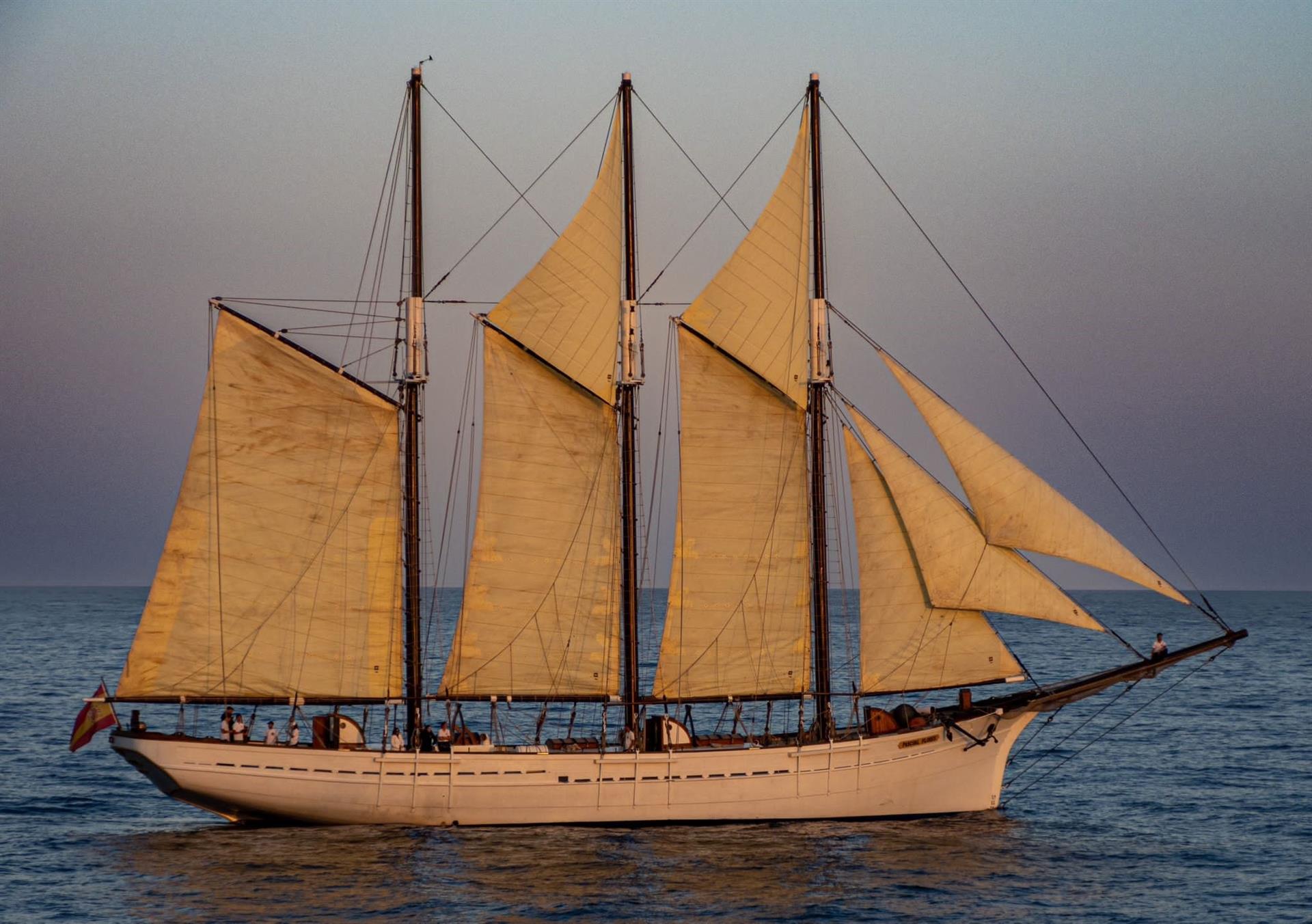 El navío histórico Pascual Flores ofrece visitas en Santander este fin de semana El navío histórico Pascual Flores ofrece visitas en Santander este fin de semana