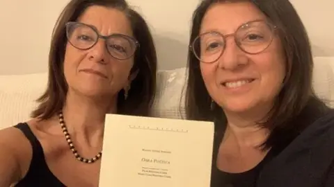 Dos profesores de la UEx editan la obra poética del extremeño Manuel Gómez Sánchez, fusilado en 1936 Dos profesores de la UEx editan la obra poética del extremeño Manuel Gómez Sánchez, fusilado en 1936