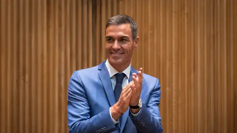 El presidente del Gobierno, Pedro Sánchez, preside la reunión interparlamentaria del Grupo Socialista El presidente del Gobierno, Pedro Sánchez, preside la reunión interparlamentaria del Grupo Socialista
