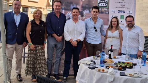 Cambio de Tercio, tertulias taurinas desde el Restaurante El Callejon