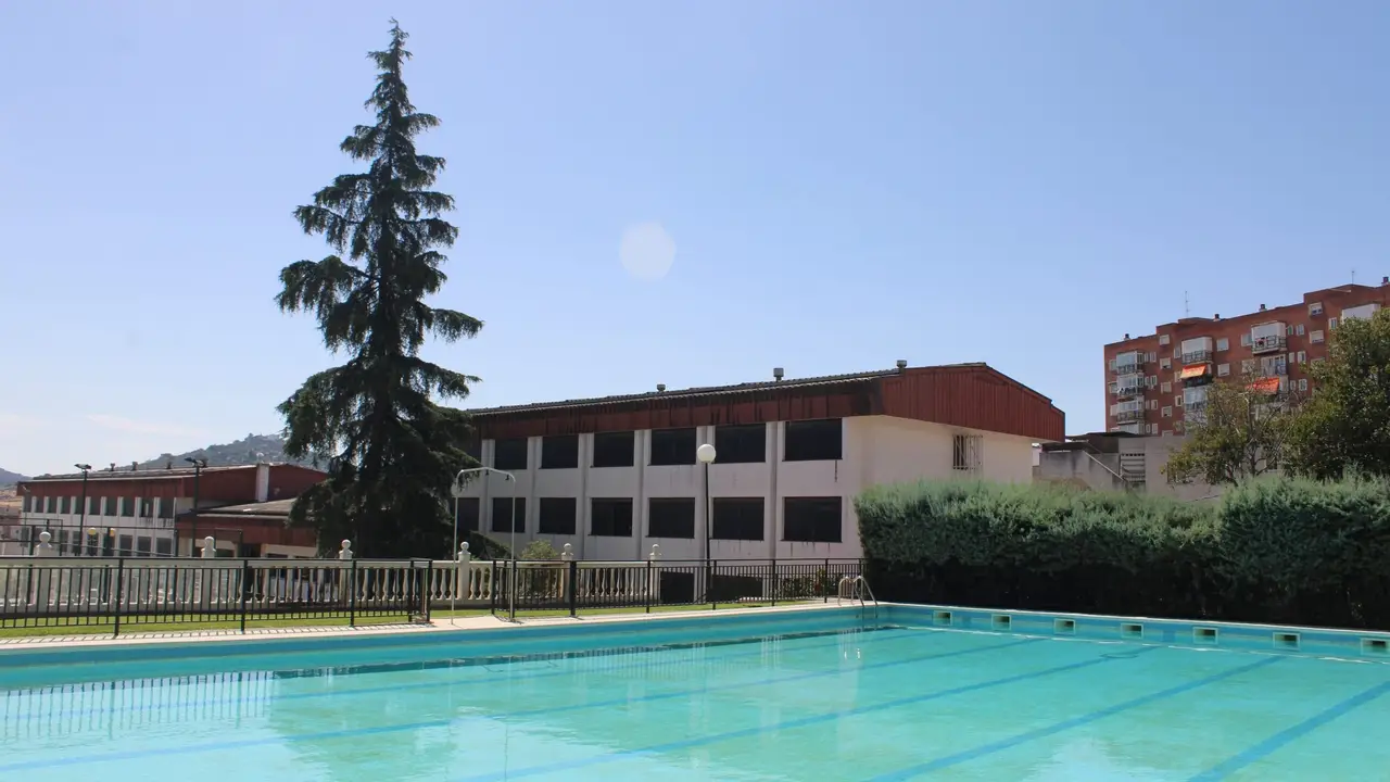 La demanda de plazas en colegios mayores sube un 15% por la crisis de la vivienda universitaria, alerta el Consejo de Colegios Mayores